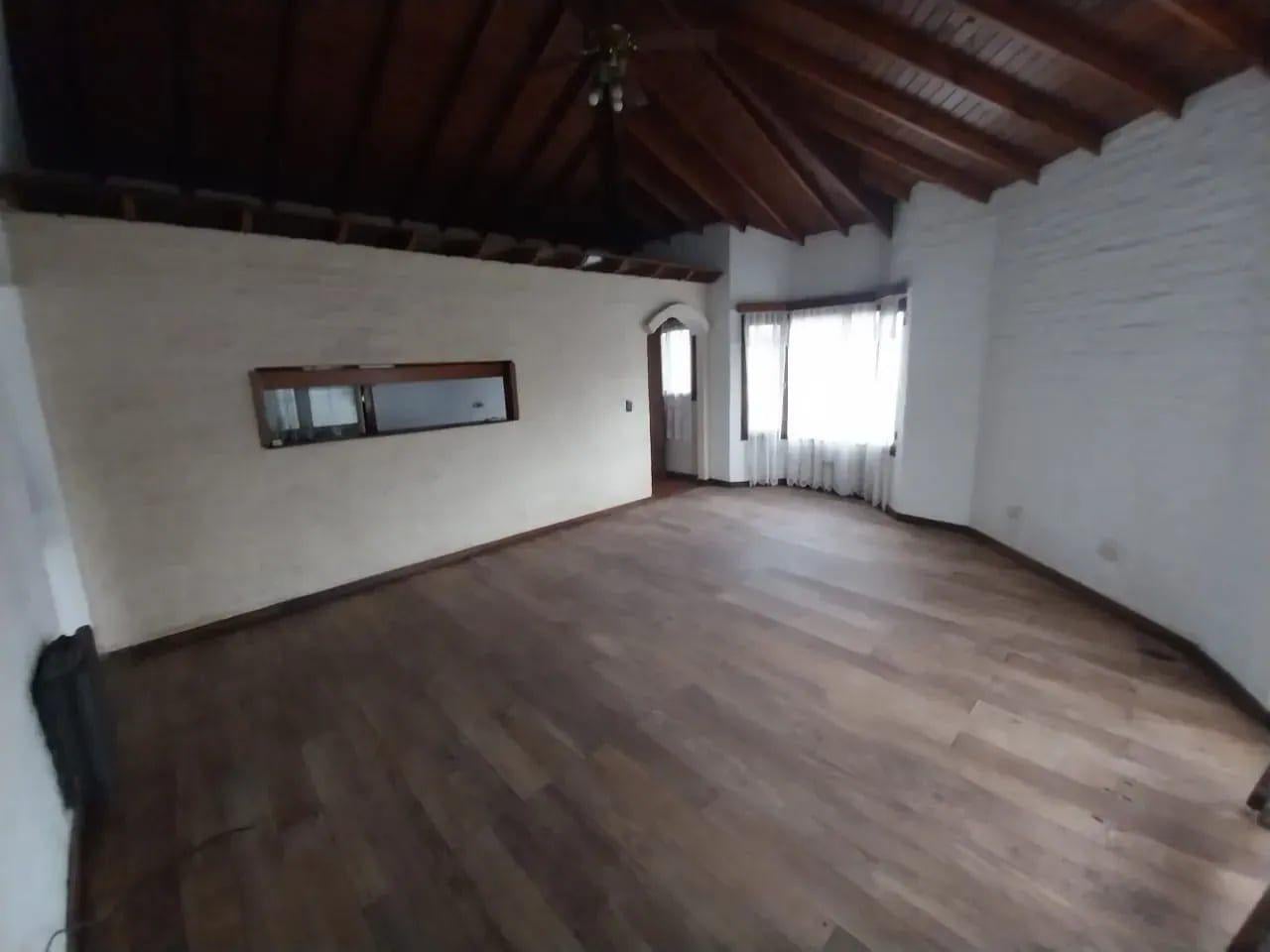 Foto de Departamento 4 ambientes. | Leon Bloy al 700, imagen 2