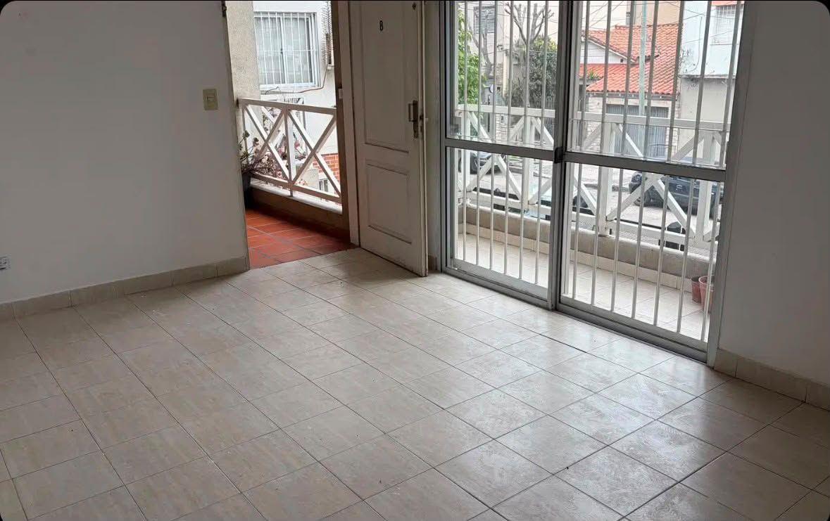 Foto de Departamento con cochera / Ramos Mejía, imagen 1
