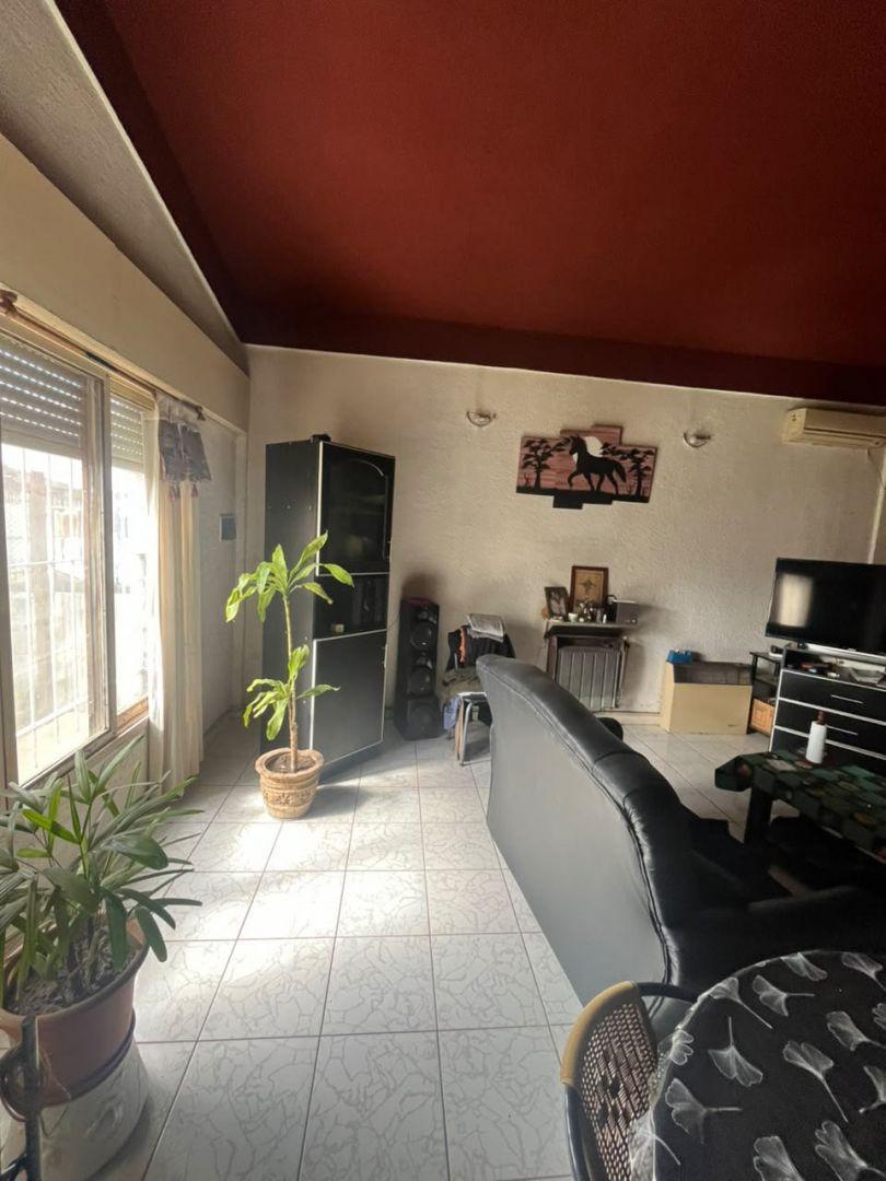 Foto de Casa 3 ambientes. | Lacarra al 900, imagen 2