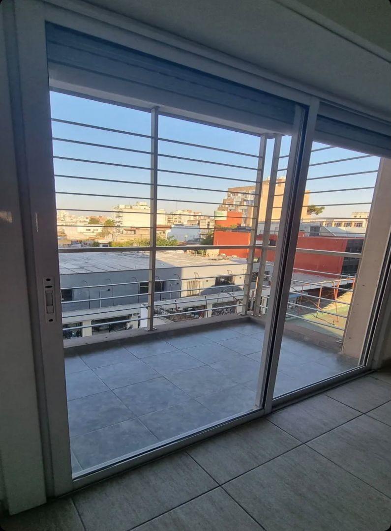 Foto de Departamento 2 ambientes 0 dormitorios. | Larralde al 1000, imagen 3