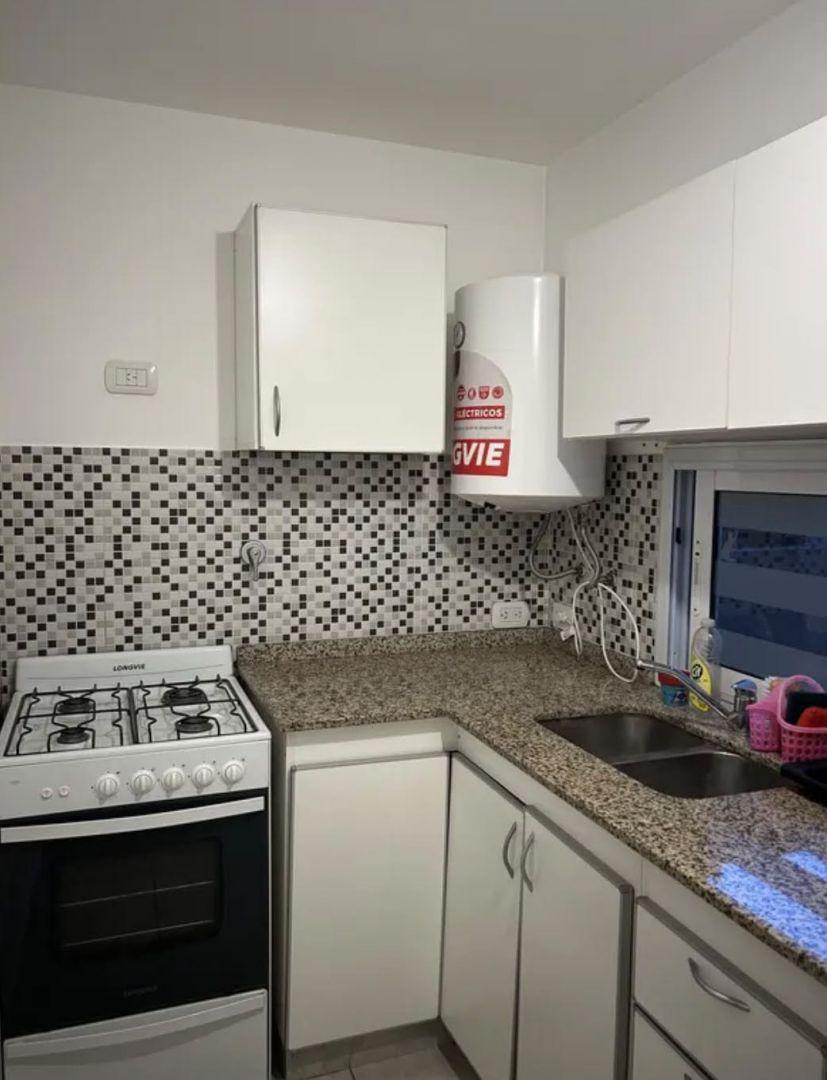 Foto de Departamento 2 ambientes. | Av Rivadavia al 15600, imagen 1