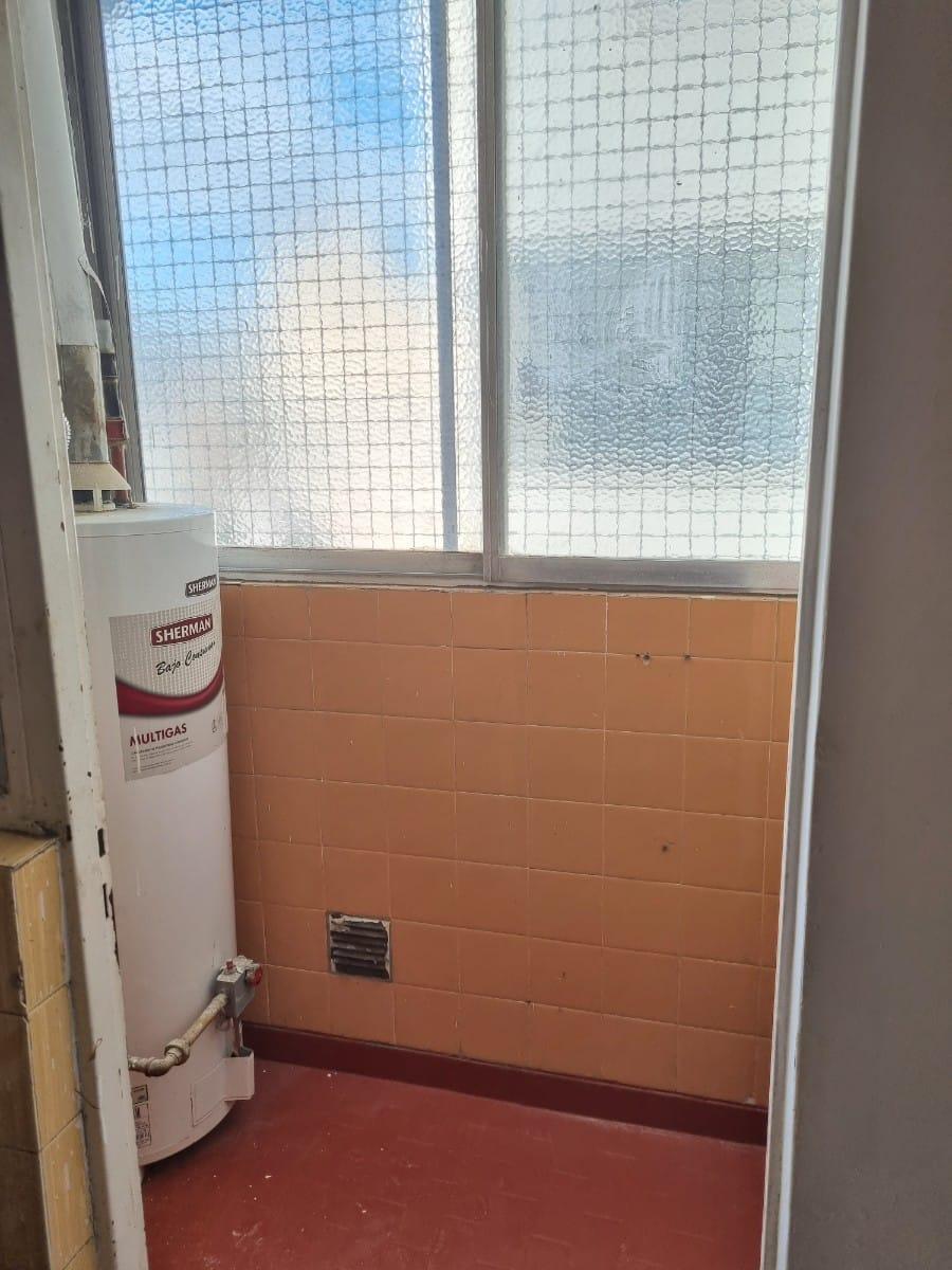 Venta - Departamento 4 Ambientes - Flores 2