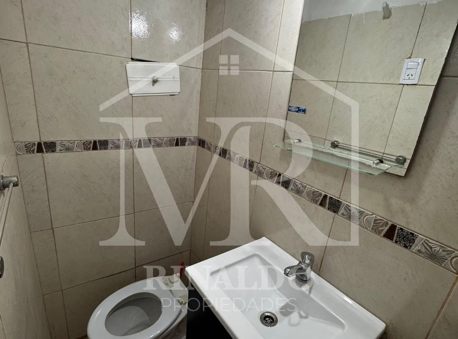 Alquiler | Monoambiente 1º piso por escalera - Barrio de Liniers 3