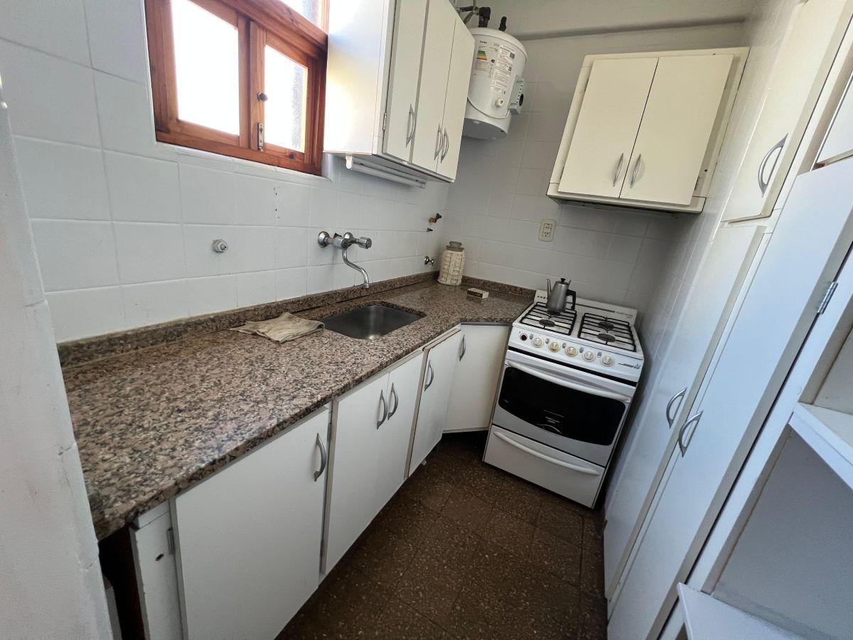 Foto de VENTA | DEPARTAMENTO 3 AMBIENTES | PARQUE AVELLANEDA, imagen 3