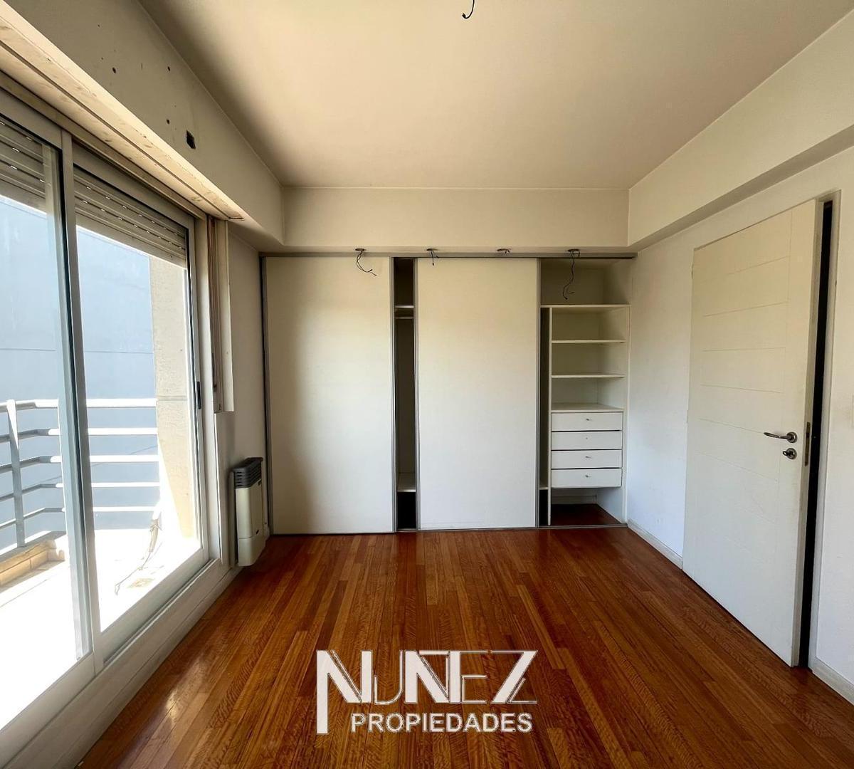 Venta - Depto 2 Ambientes C/ Cochera - Parque Chacabuco 1