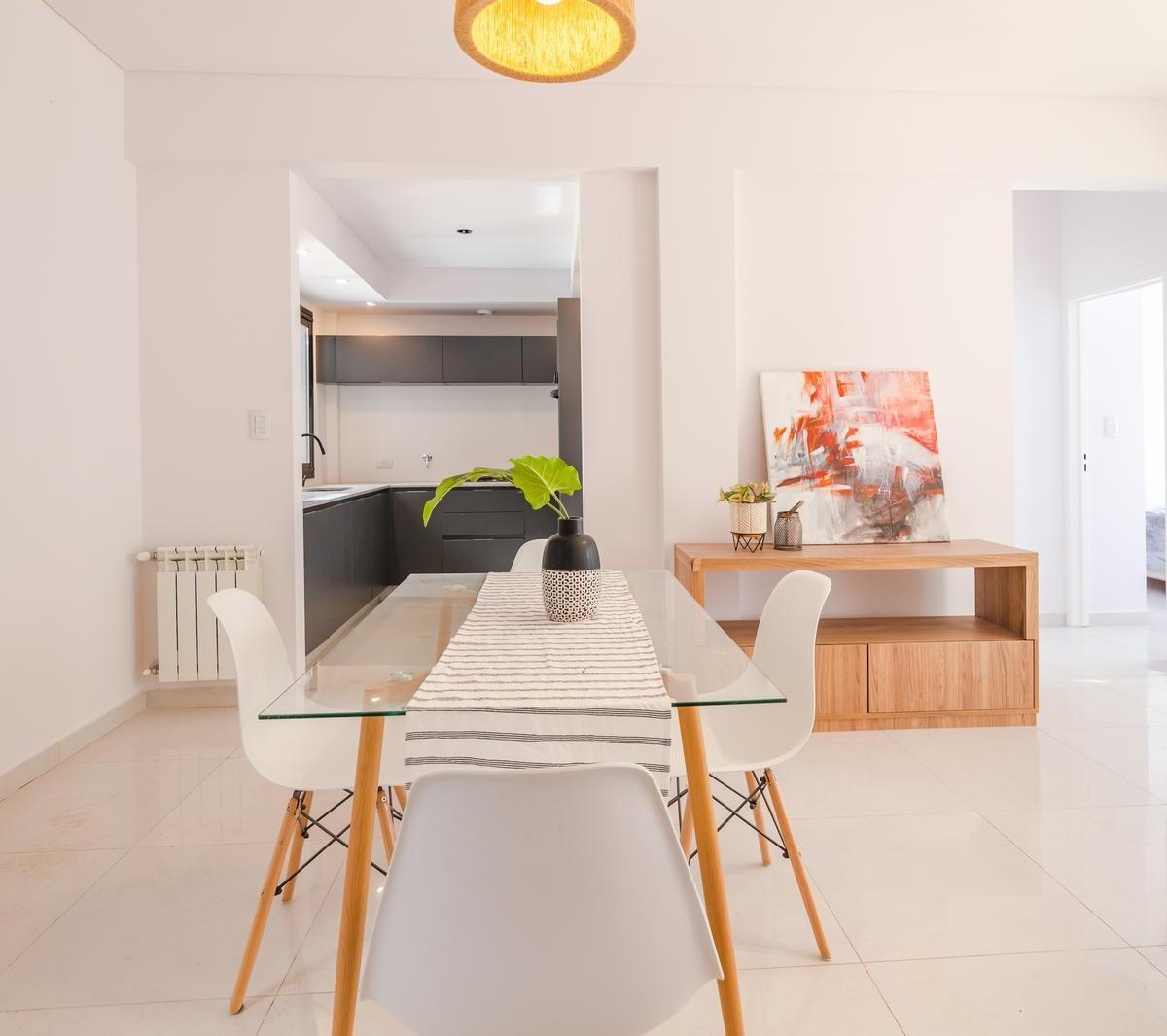 2 D - 2 Baños - Balcon - 82 m - Frente Parque de Mayo. - Ultimo Disponible! 3