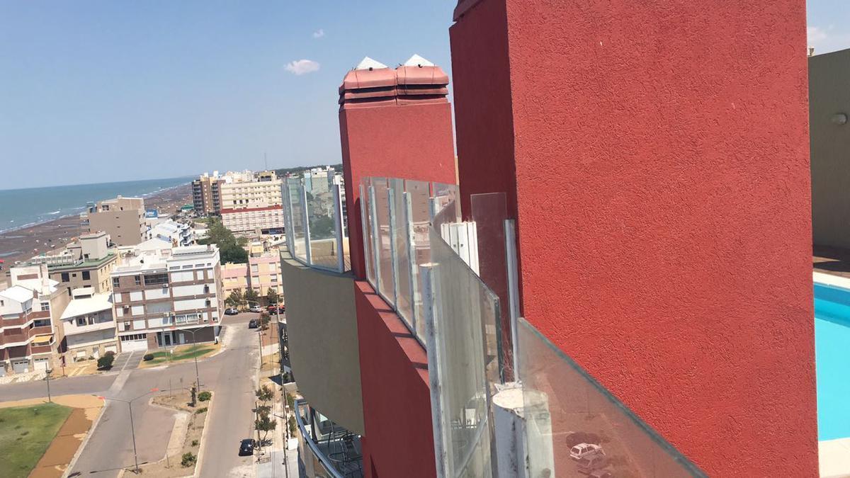 Suite Frente Al Mar - 3d - 2 B - 90 m - Cochera. Pileta 5
