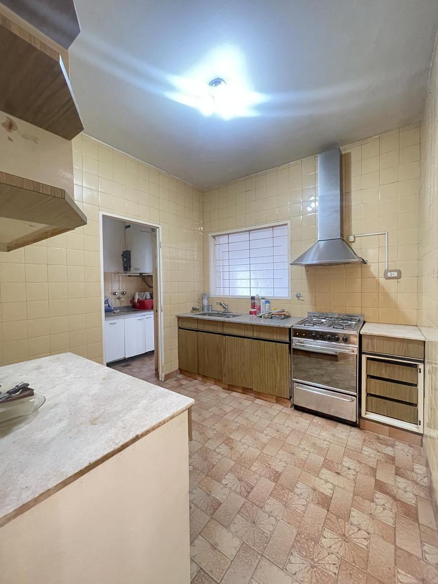 Casa en PH - 170 m - 4 Dorm - Garage Doble - Oportunidad! 1
