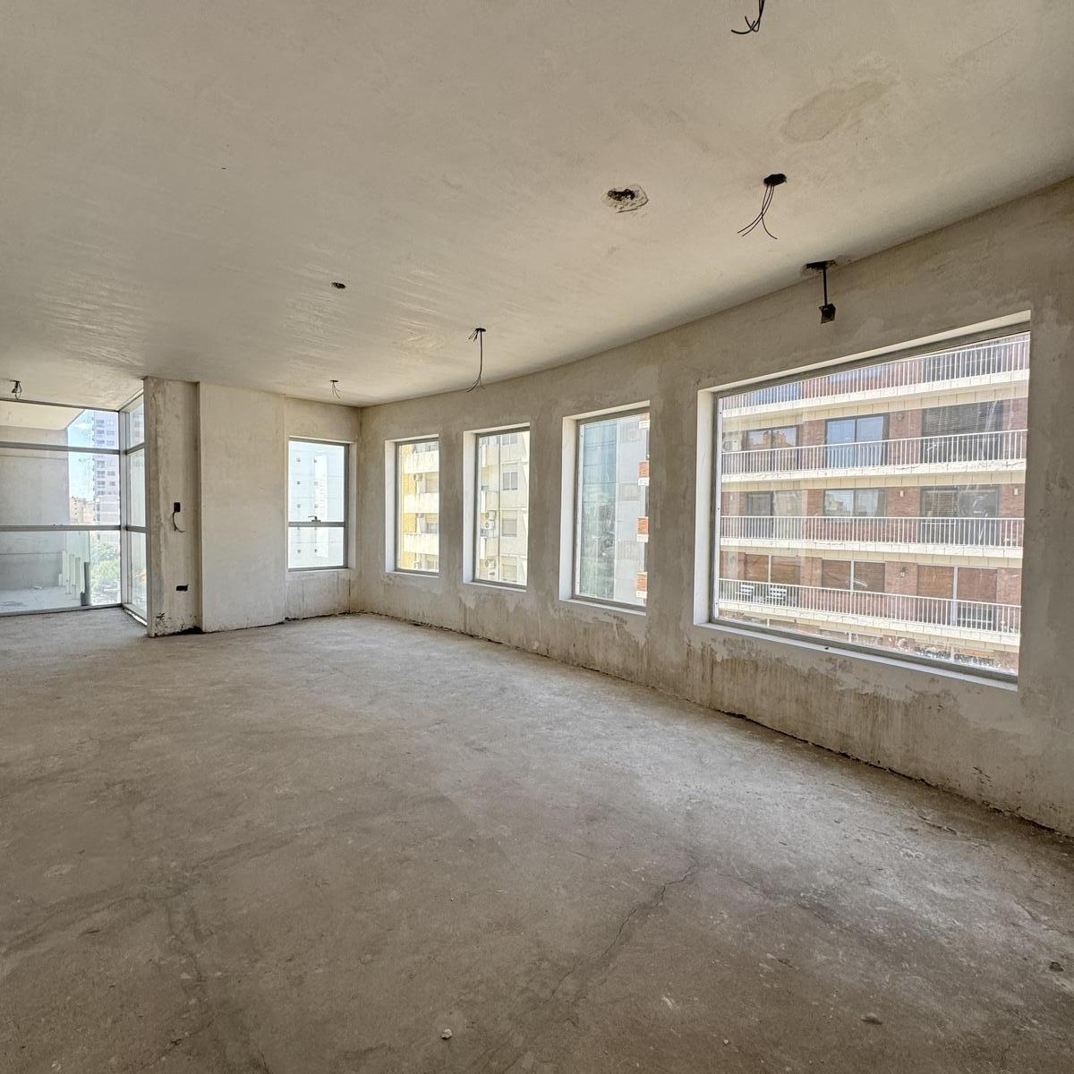 Piso - a m de Av Alem - 260 m 4