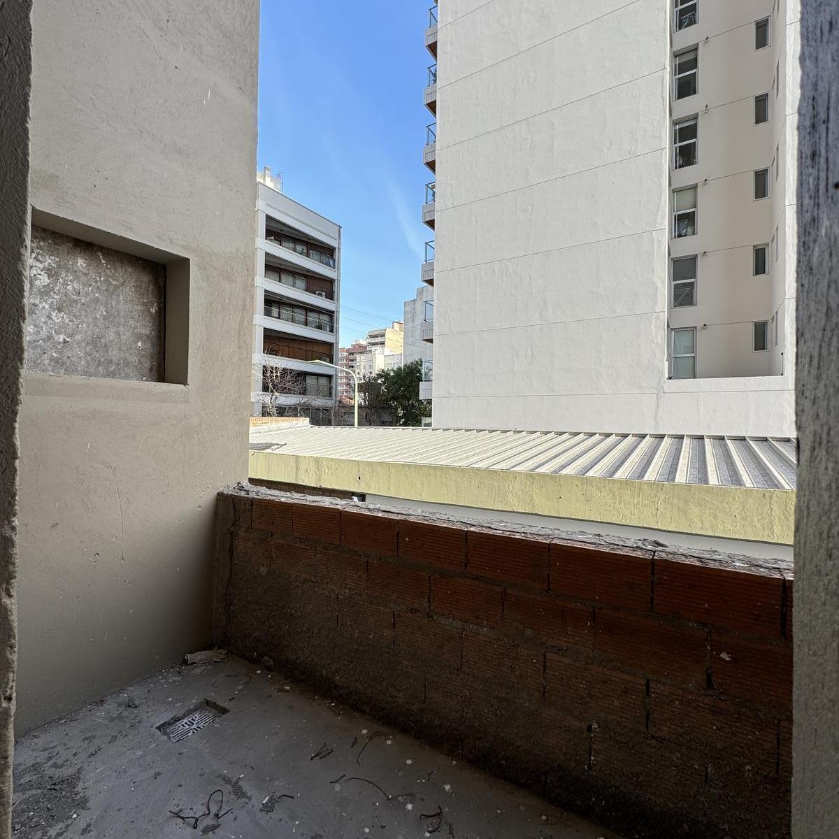 Piso - a m de Av Alem - 180 m - 2 Cocheras 5