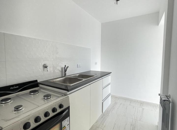 2 D - Cocina separada - Radiadores - DVH 5