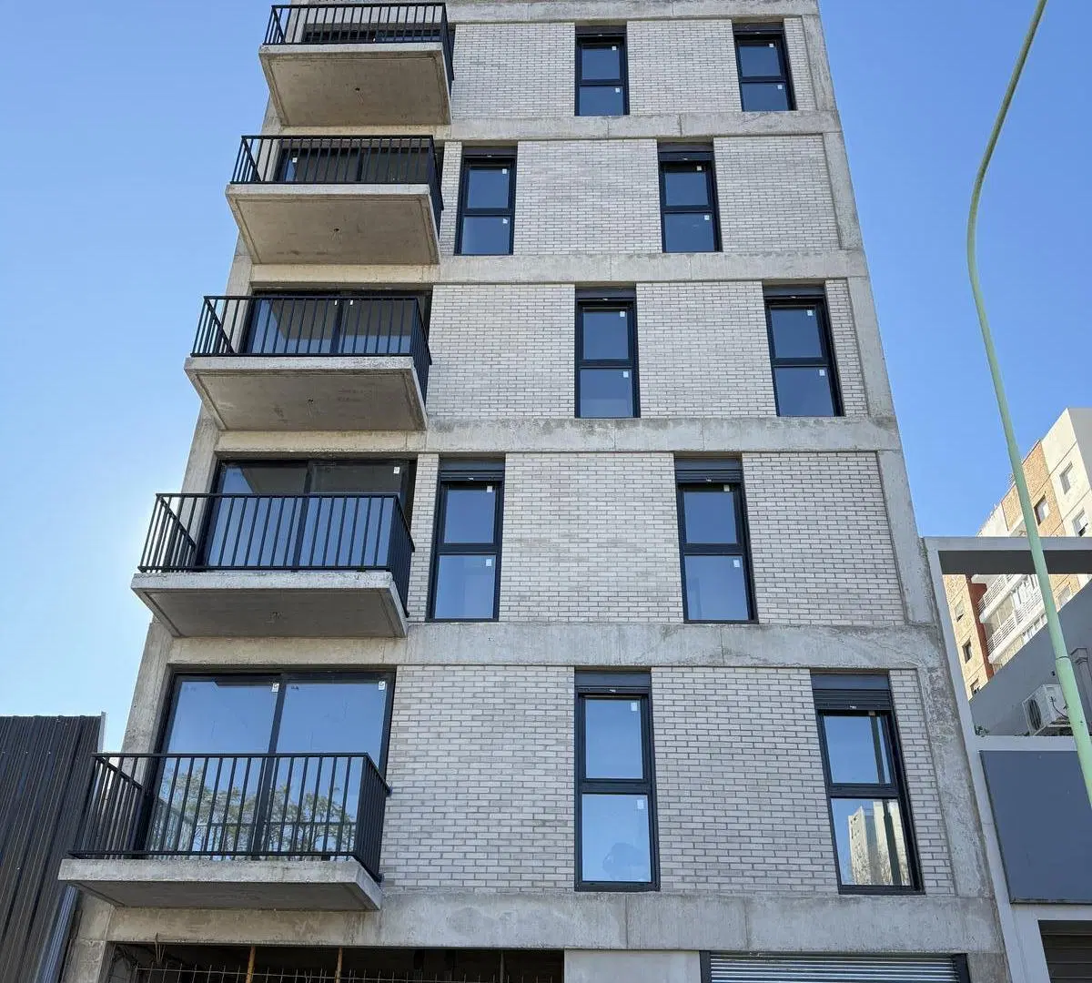 2 Dorm - 2 Baños - 67mts - Radiadores - DVH - A estrenar! Centro. 1
