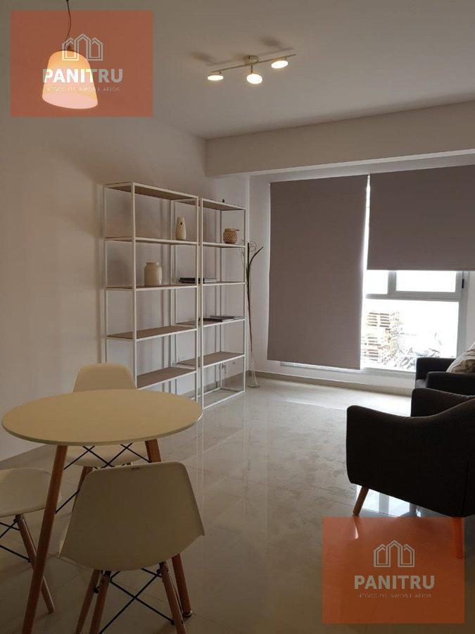 Foto de 1 D - 45 mts - Balcon - Centro, imagen 1