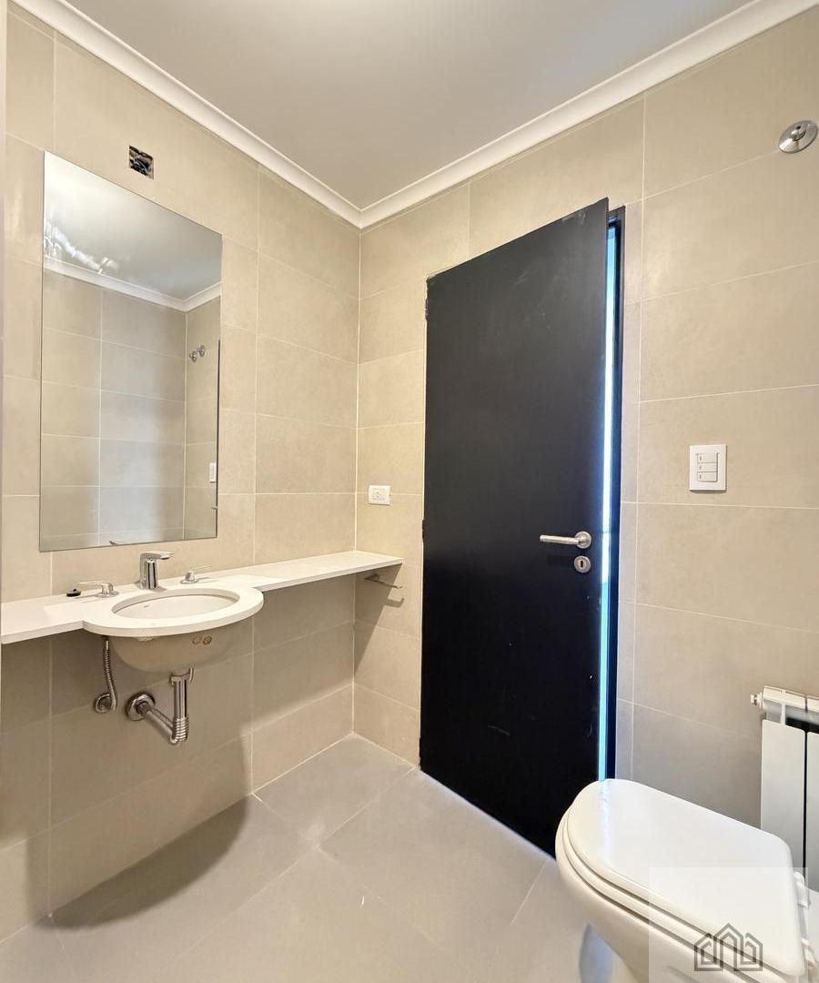 Foto de 1 dorm - Cocina separada - Balcon aterrazado - Quincho - Pileta, imagen 4