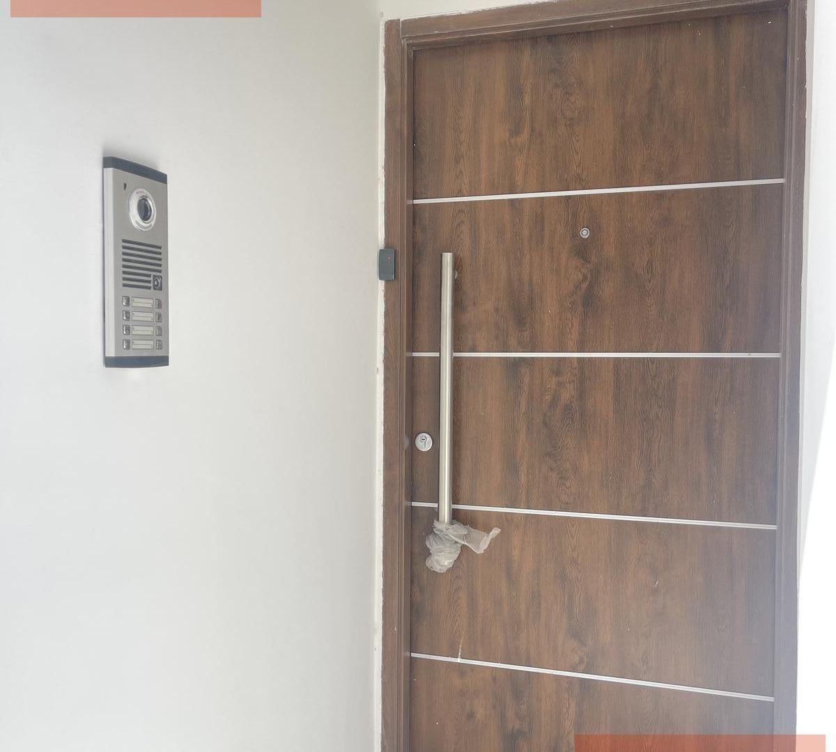 Foto de 2 D - Cocina separada - Radiadores - DVH, imagen 1