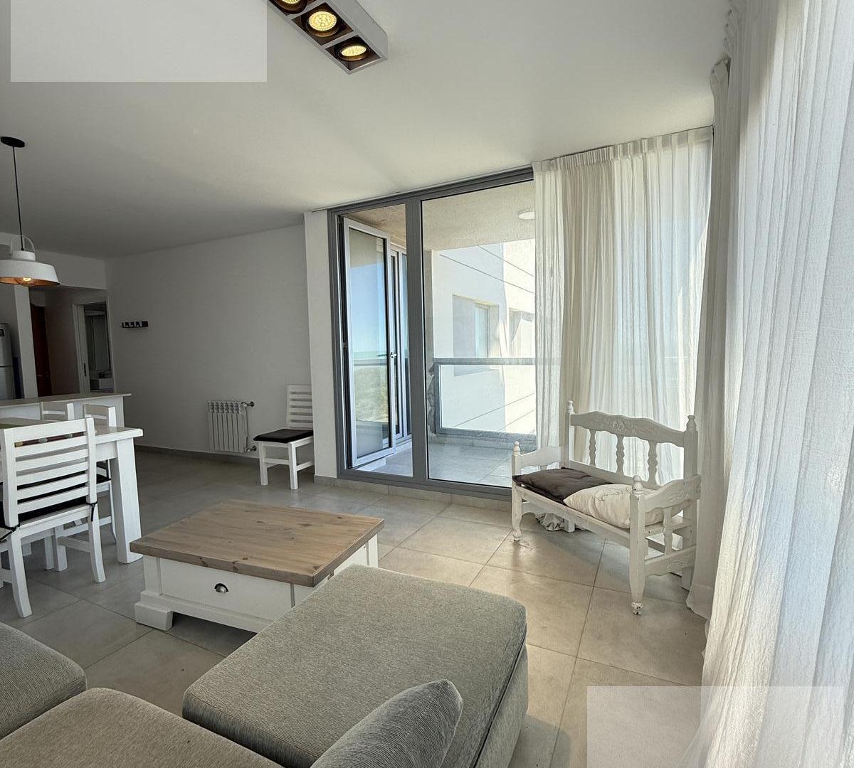 Foto de 2 Dorm - Balcon aterrazado - Cochera - Pileta, imagen 3