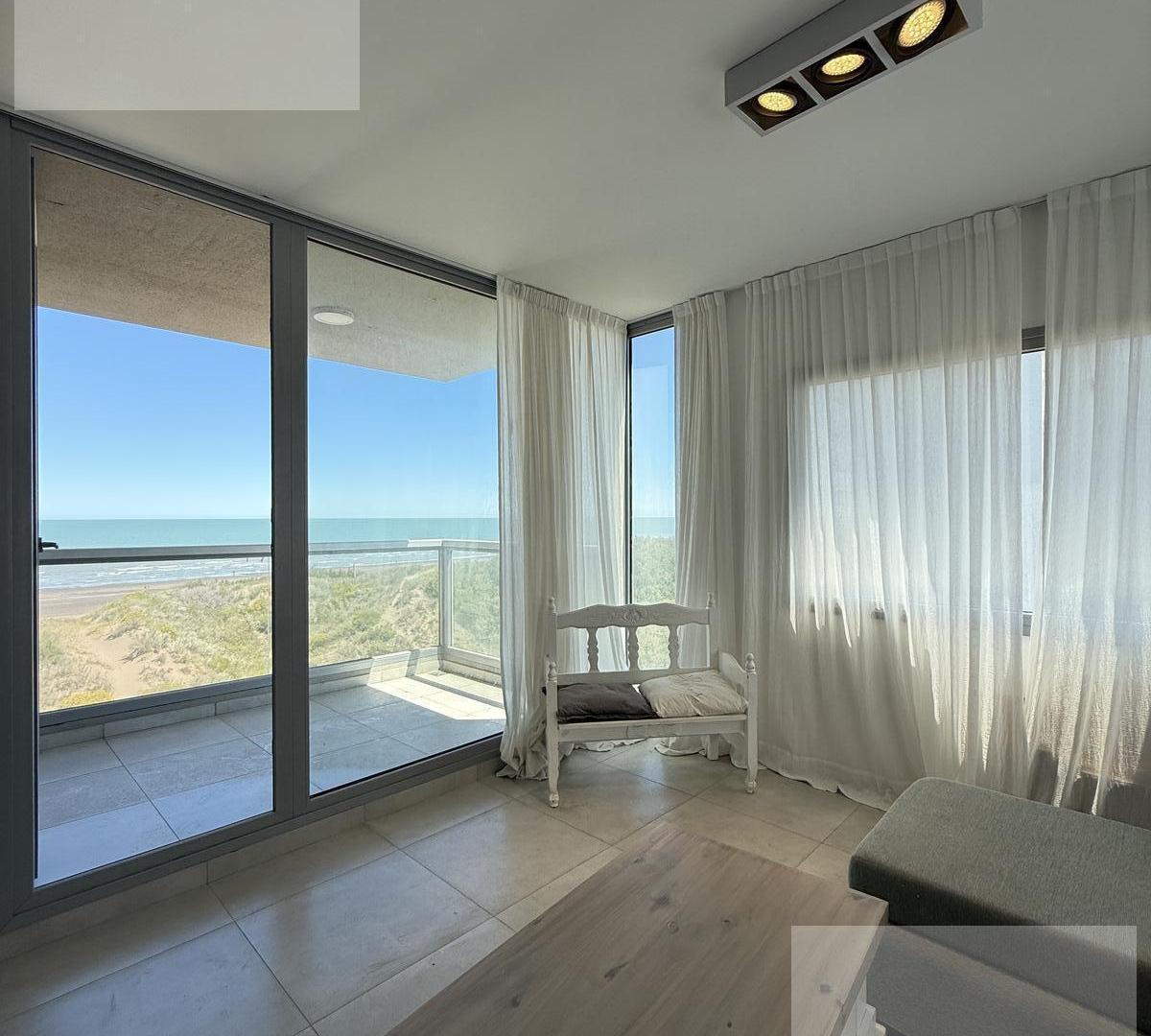 Foto de 2 Dorm - Balcon aterrazado - Cochera - Pileta, imagen 4