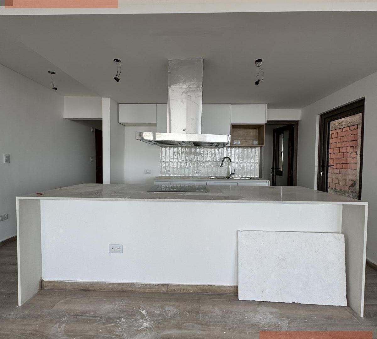 Foto de Frente al Mar - 145 mts - 3 dorm- 3 Banos - Pileta - Quincho _- Cochera, imagen 4