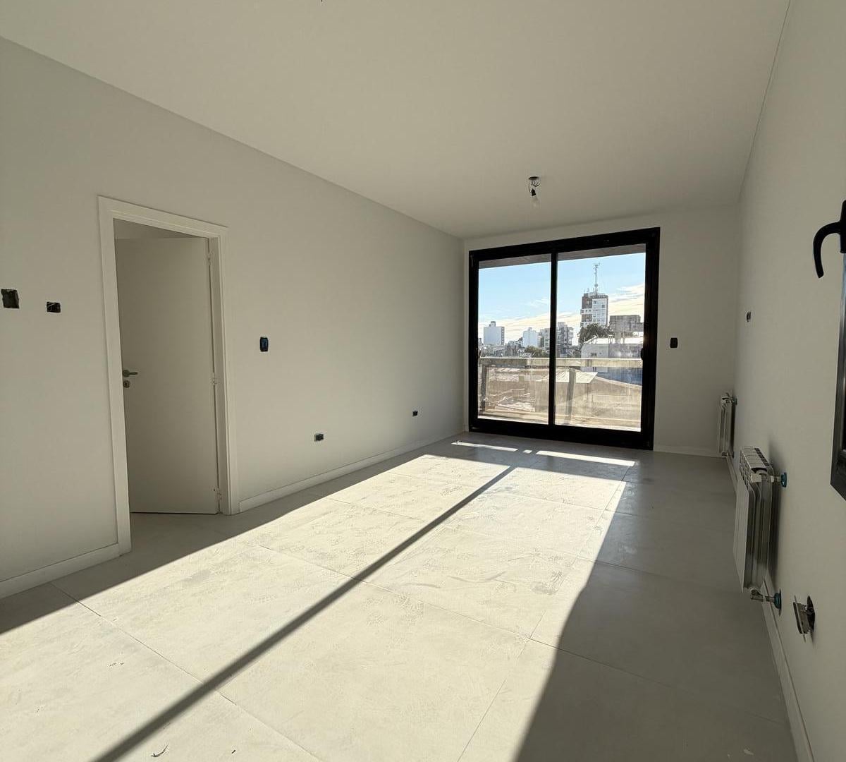 Foto de 93 mts - 2 D - Cocina separada - Lavadero - Suite - Balcon aterrazado, imagen 4