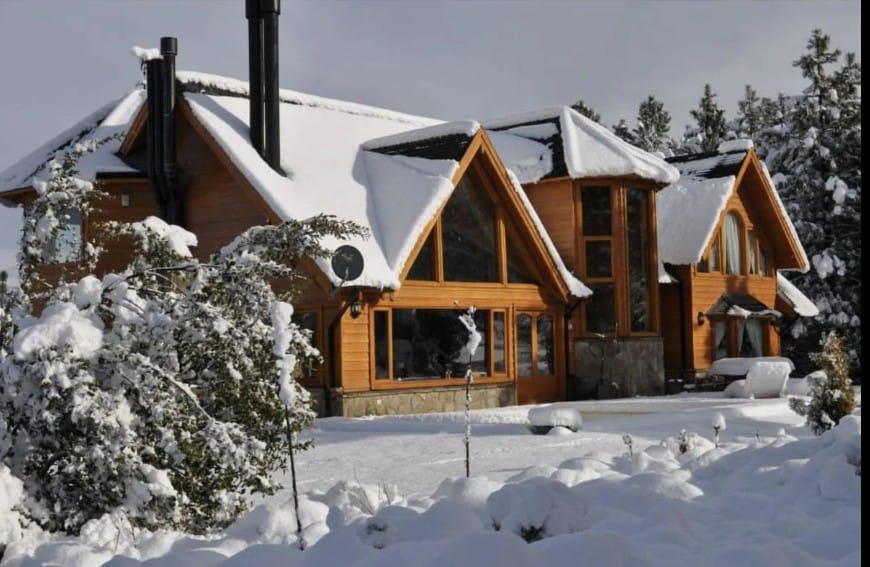 Venta - Casa - Chapelco - 6 Amb - Golf - Resort - Piscina - Permuta - San Martin de Los Andes 3