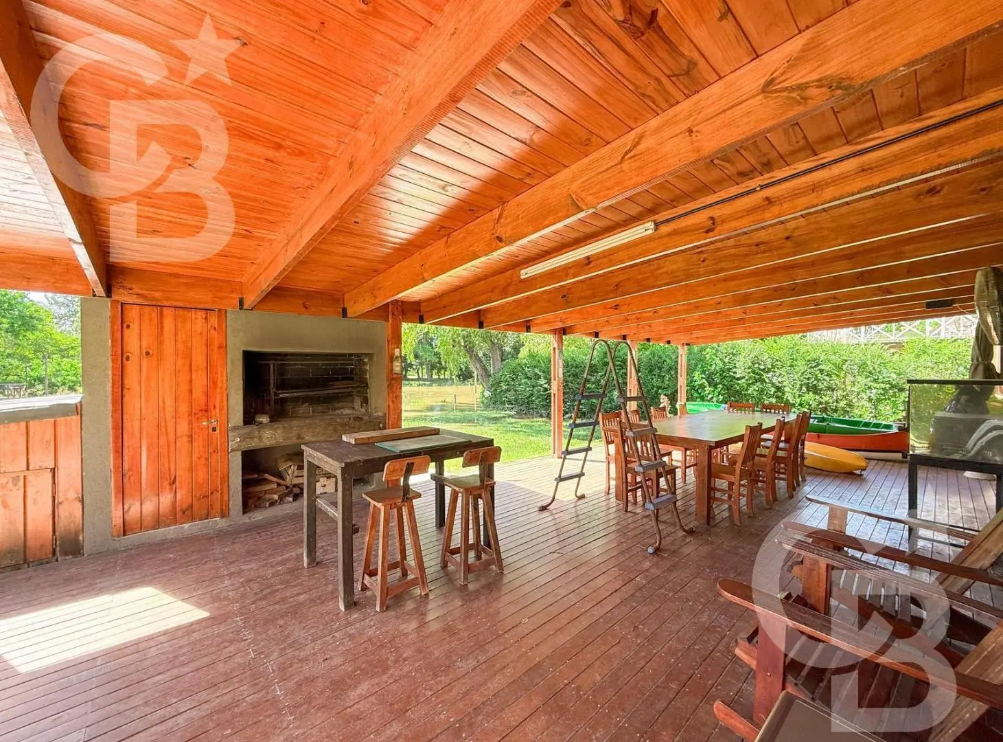 Casa 6 dormitorios en venta al río - Jardin Nautico De Escobar 5