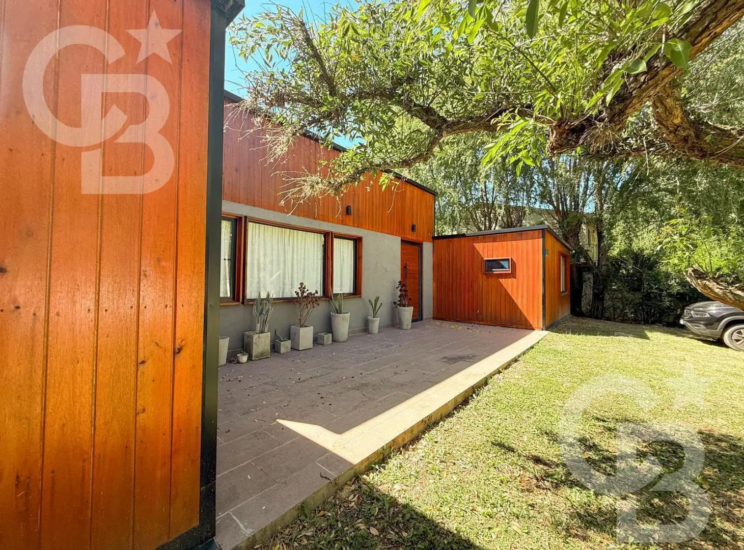 Casa 6 dormitorios en venta al río - Jardin Nautico De Escobar 4