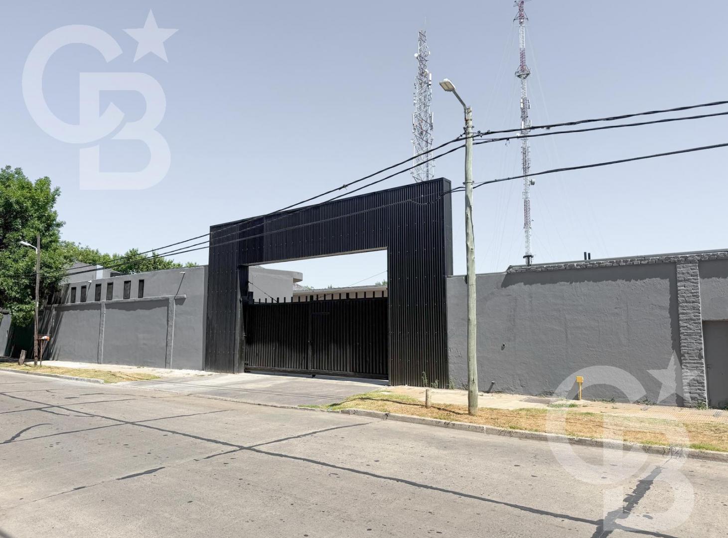 Naves anexables 100-900 m2 en Parque empresarial - Zona Sur