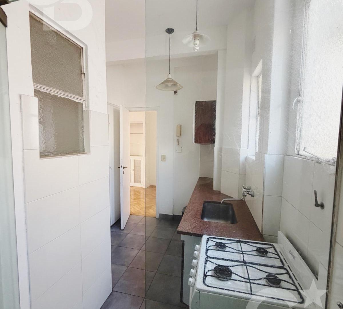 Foto de Alquiler Departamento en Recoleta 2 Ambientes Piso Alto, imagen 5