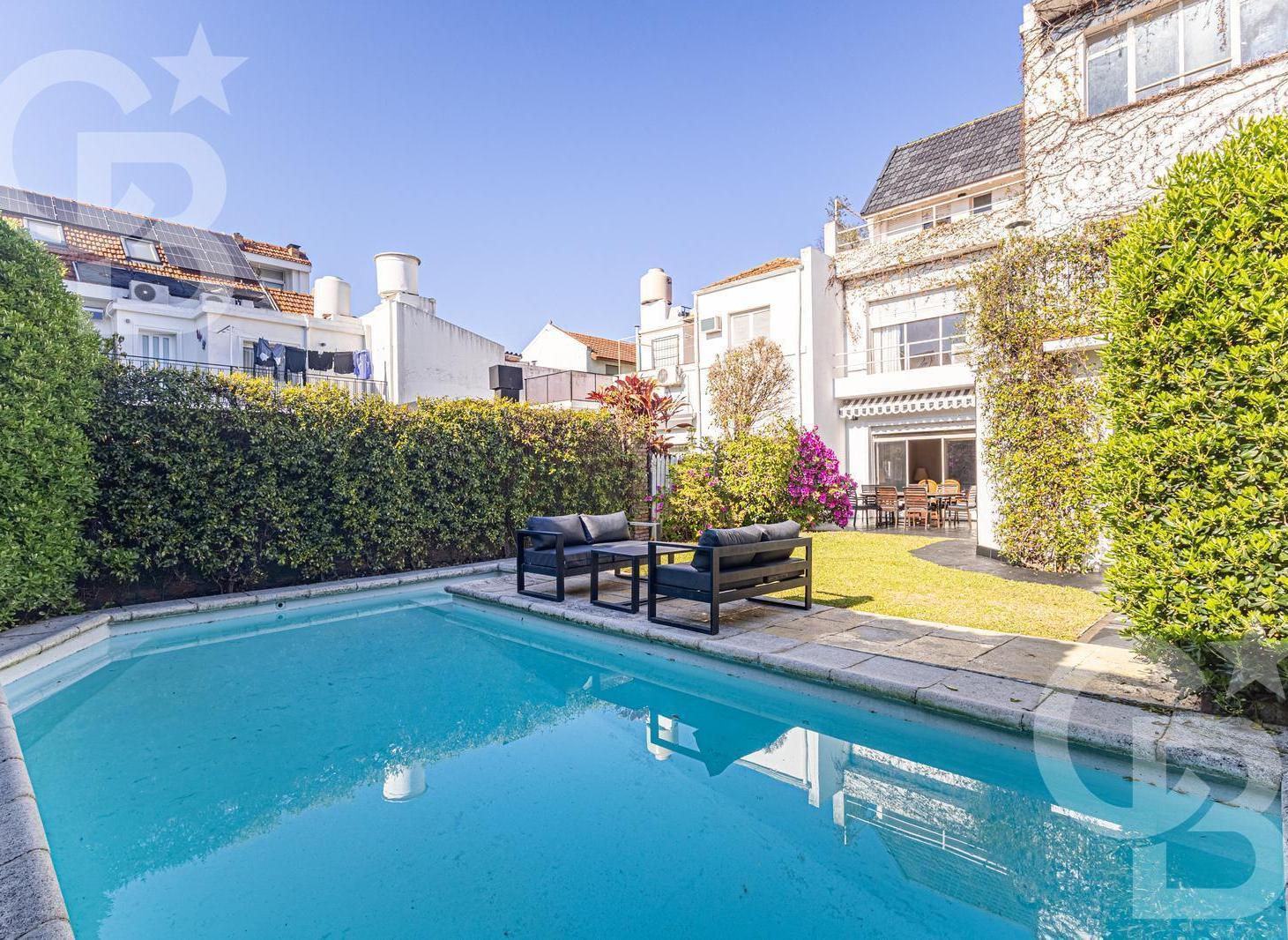 Foto de Venta Casa en Vicente López - 5 dormitorios - Jardin - Pileta, imagen 4