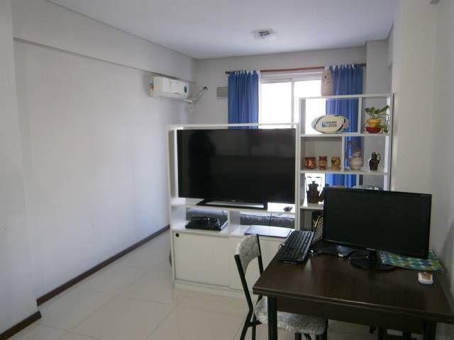 Departamento Monoambiente. | Laprida 50 3