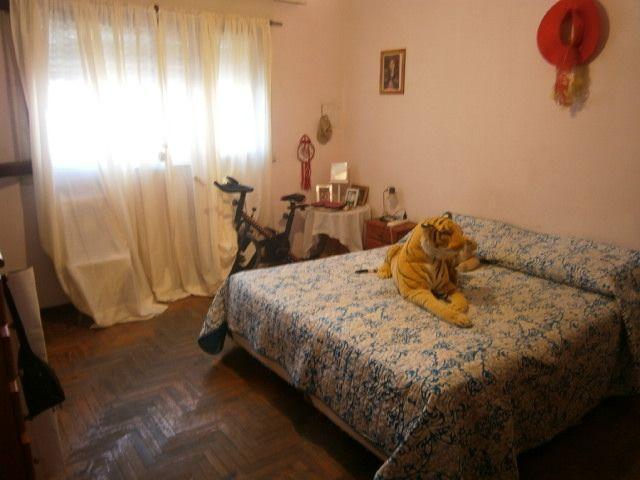 Casa 7 Ambientes o Mas. | Av Roca 2138 3