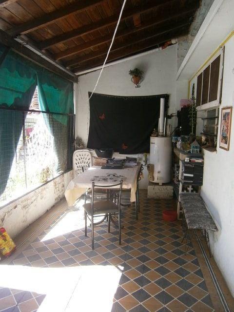Casa 7 Ambientes o Mas. | Av Roca 2138 2