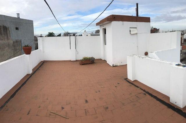 Departamento 4 Ambientes. | Lacarra 363 3