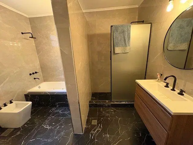 Casa 4 ambientes. | GALERIA GUEMES 165 5