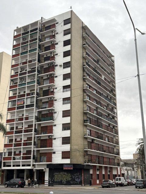Departamento 4 ambientes. | Avenida Mitre 2442