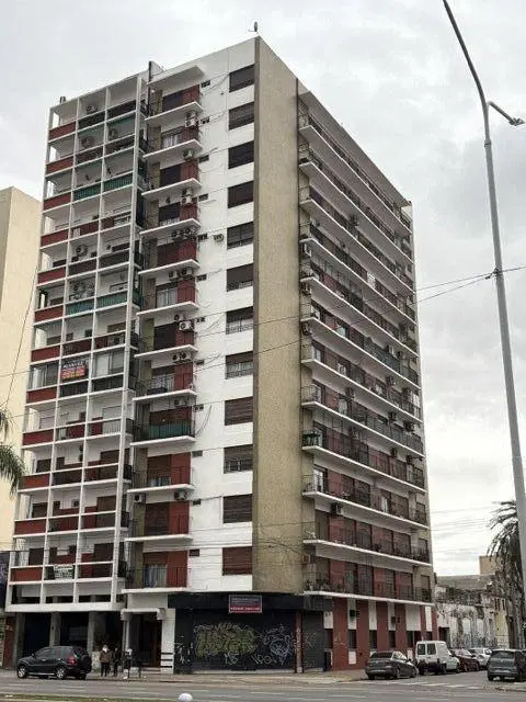 Departamento 4 ambientes. | Avenida Mitre 2442 4