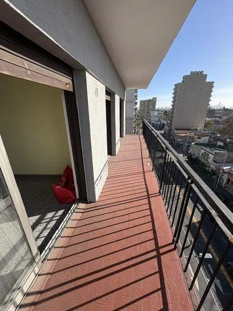 Departamento 4 ambientes. | Avenida Mitre 1765 3