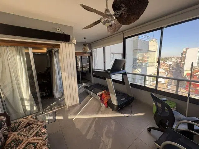 Departamento 4 ambientes. | Avenida Mitre 2062 5