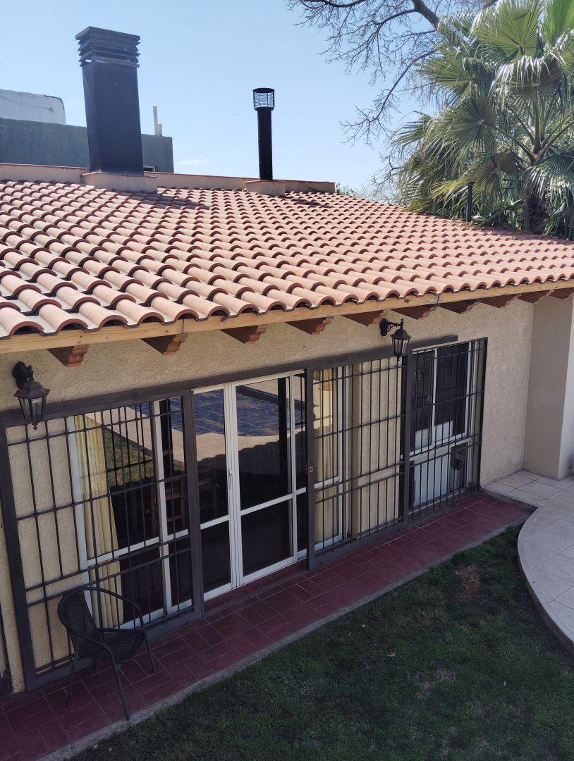 Espectacular Casa en Venta. Godoy Cruz. Mendoza 3