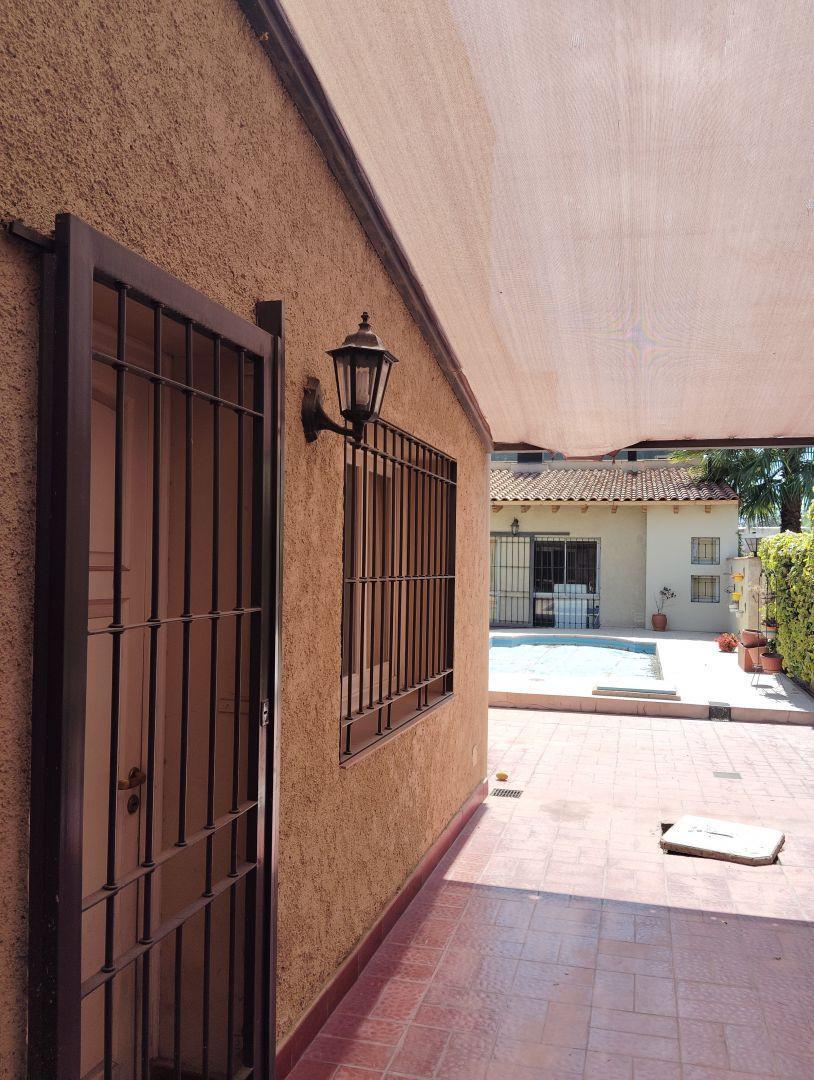 Espectacular Casa en Venta. Godoy Cruz. Mendoza 1