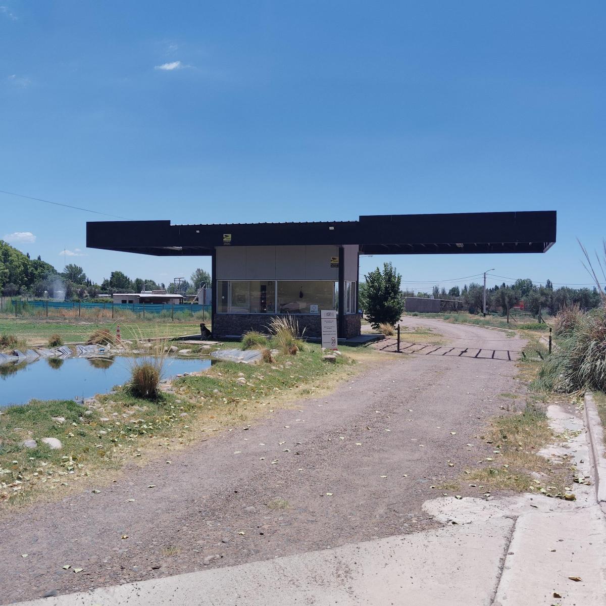 Patricia Zarco Inmobiliaria Vende. Hermoso Lote "Tierras de Olavarria" Perdriel. 3