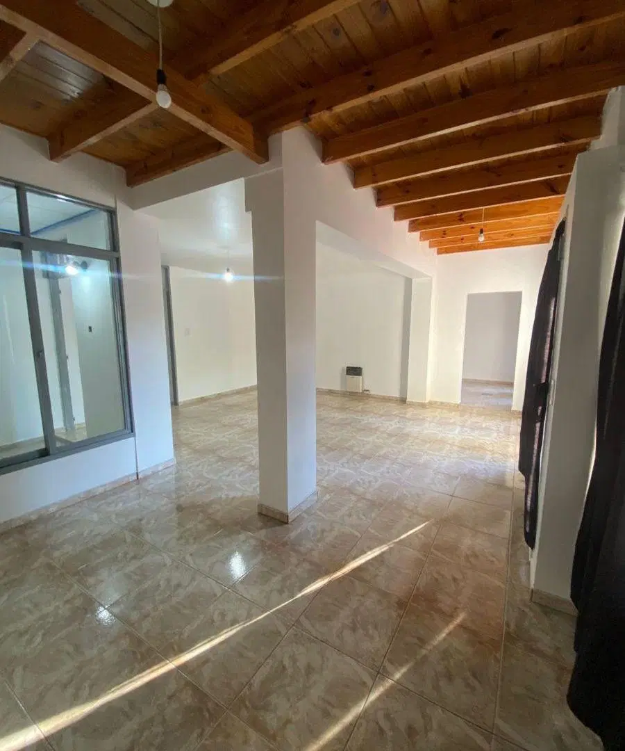 Casa en Alquiler, Barrio IV Agua y Energia, Godoy Cruz. 3