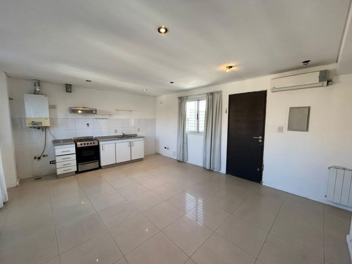Foto de Departamento en alquiler. Calle Balcarce, Godoy Cruz., imagen 4
