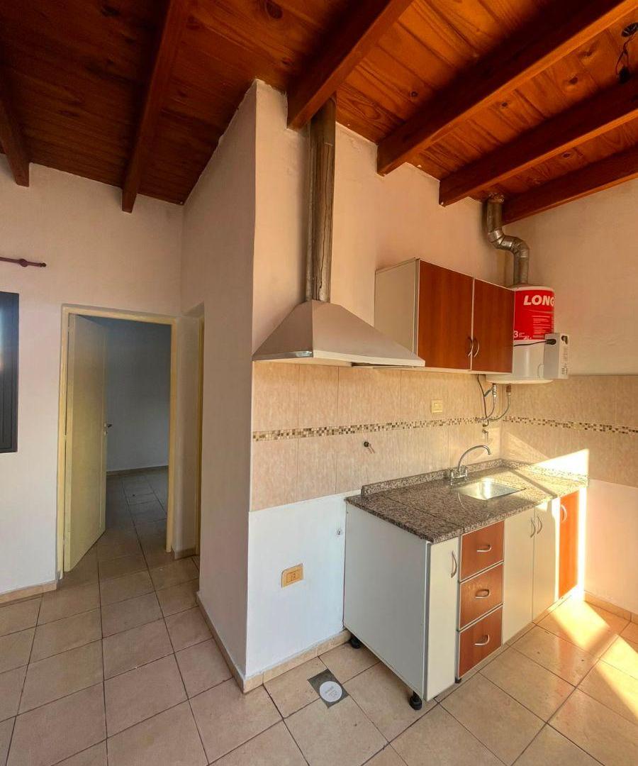 Foto de Departamento en Alquiler en Bº Mariano Moreno, Las Heras., imagen 4