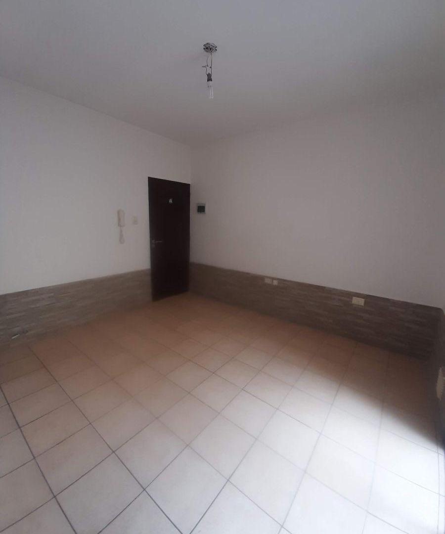 Foto de DEPARTAMENTO EN ALQUILER. BARRIO MARIANO MORENO. LAS HERAS., imagen 4