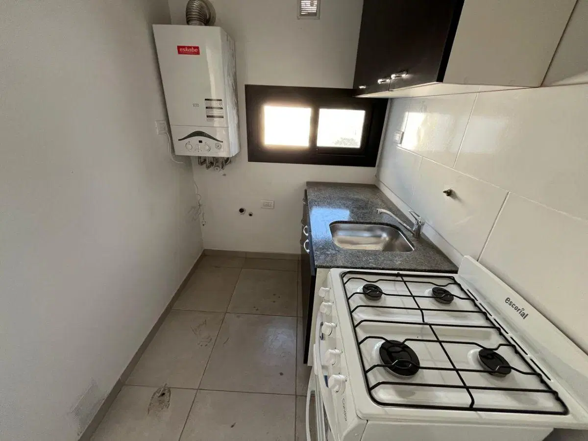 A ESTRENAR - COCINA SEPARADA 4