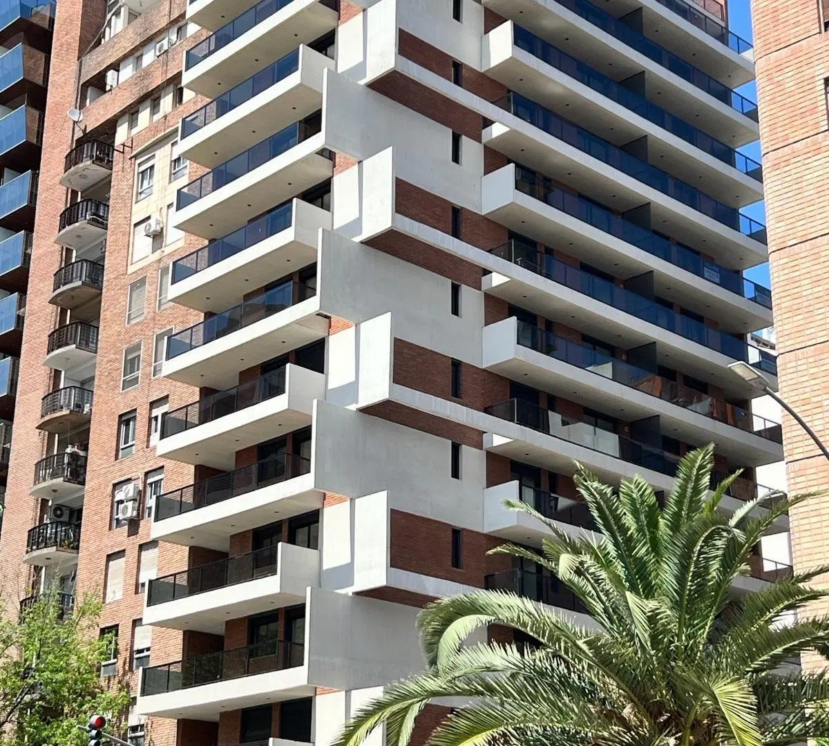 VENTA EN REGGIA 7 - DEPTO DE 1 Y 2 DORM EN NUEVA CORDOBA 2