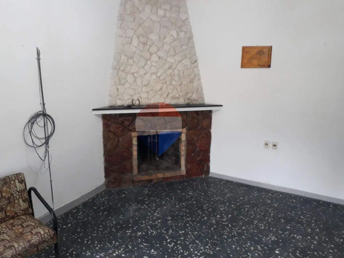 VENTA CASA GRAN TERRENO ESQUINA, ATLÁNTIDA 4