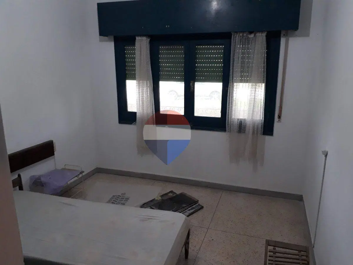 VENTA CASA GRAN TERRENO ESQUINA, ATLÁNTIDA 3
