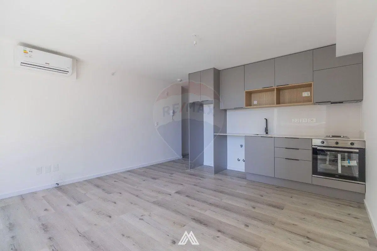 ALQUILO APARTAMENTO MONOAMBIENTE C/BALCON MORE 1